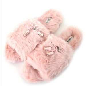 Coach Zoe Pink Slippers
